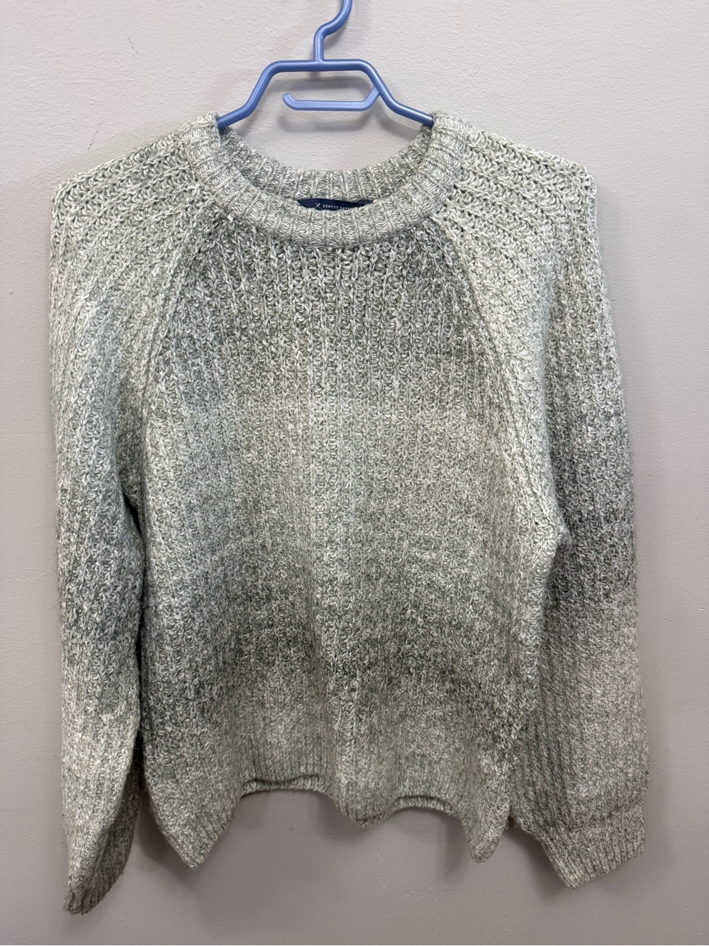Denver Hayes Heathered Light Gray Knitted Crewneck Sweater Womens Medium